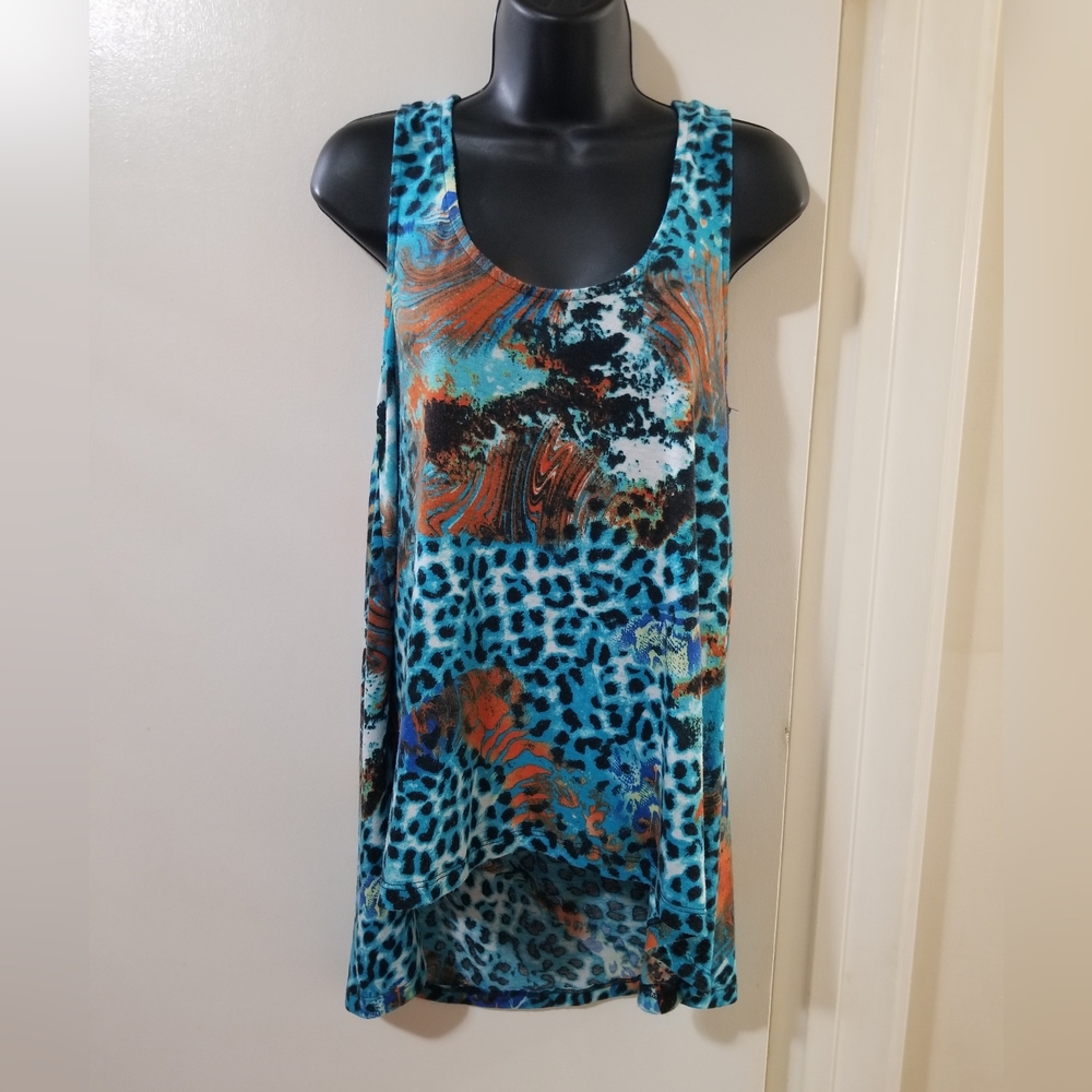 Stretch Hi-Low Tank Top w Back Cutout Tie Detail | L |